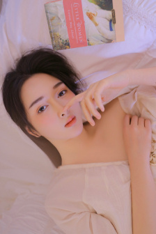 夹生姜走路